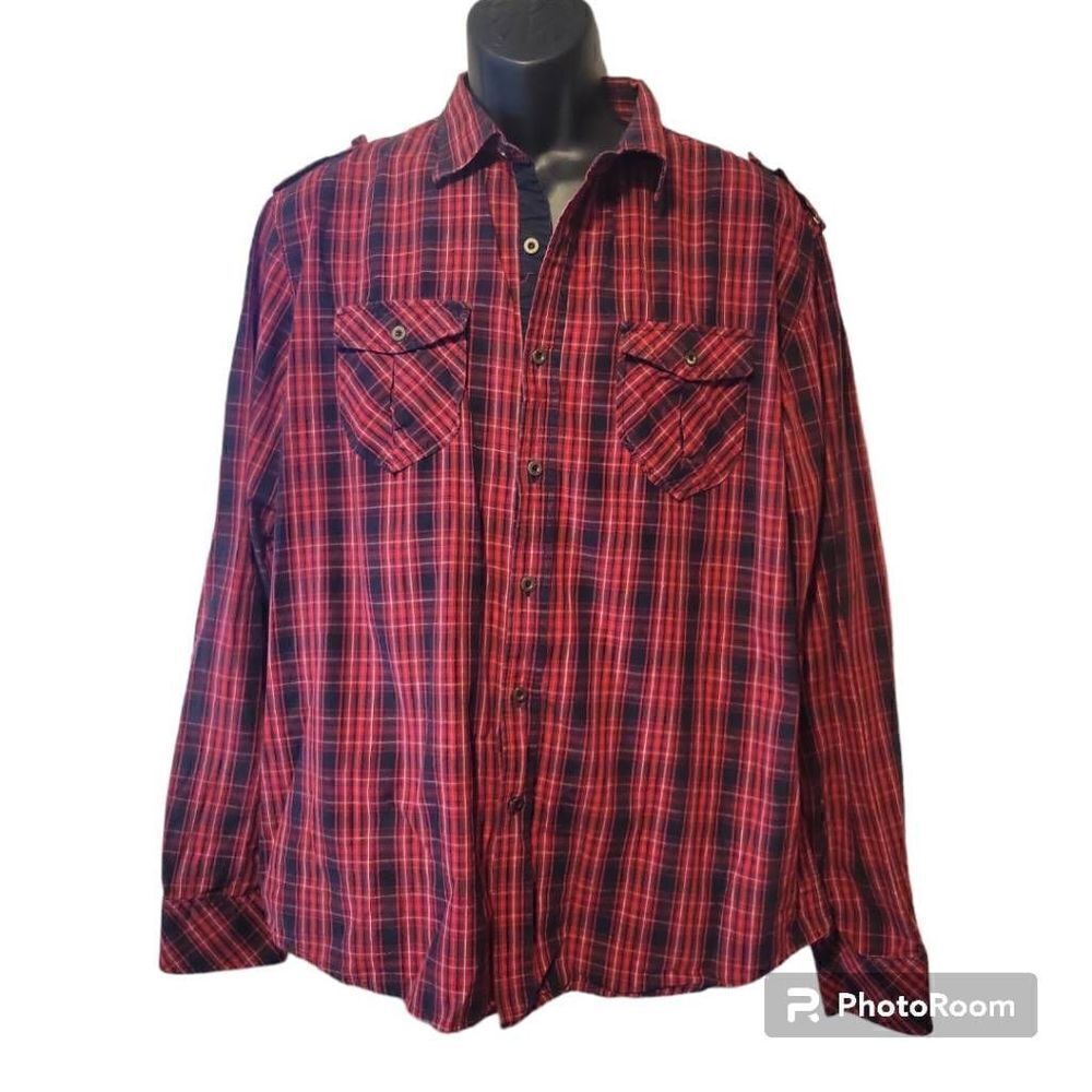 Irreverent Red Plaid Long Sleeve Button Down Size Large